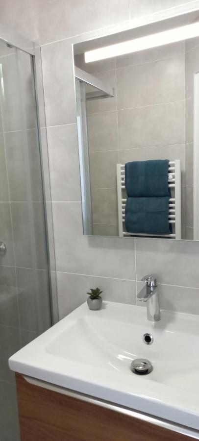 Cosy & Chic - Hyper Centre - Wifi - Proche Gare Apartment Châteauroux Екстериор снимка
